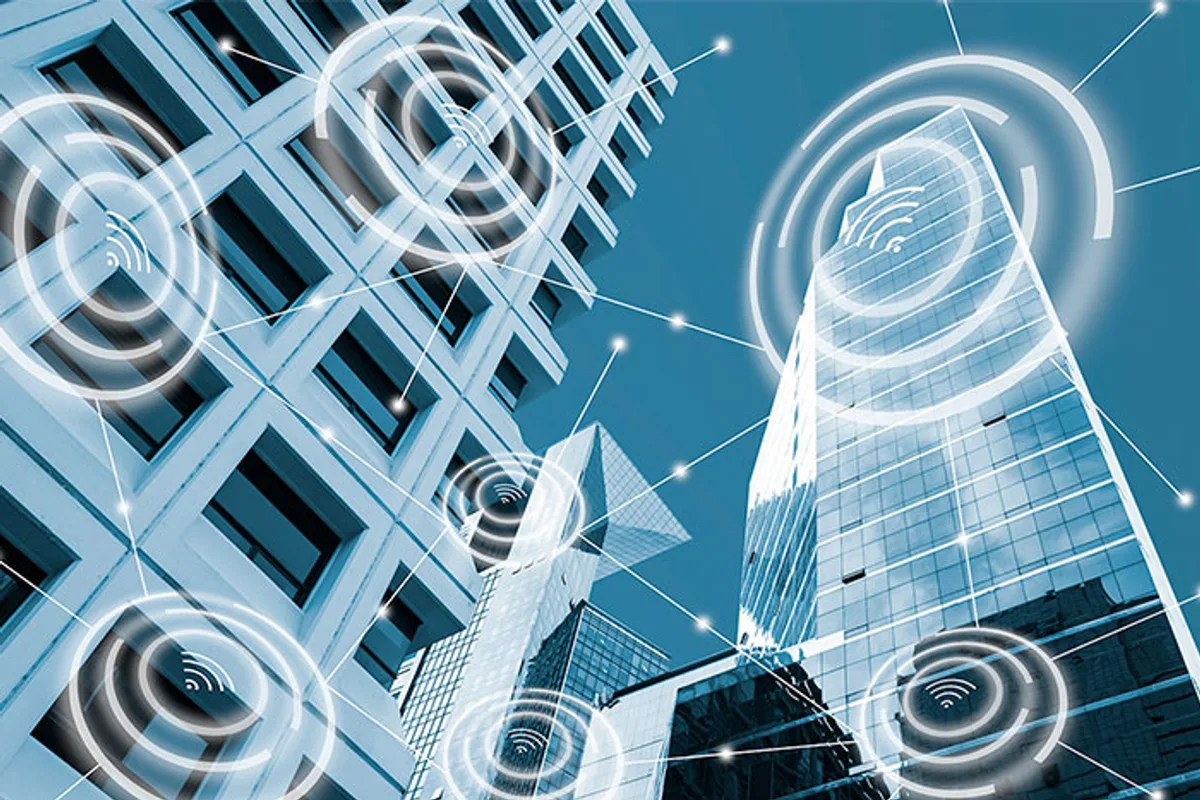 Tecnología IoT aplicada a edificios inteligentes en la supervisión y administración de infraestructuras